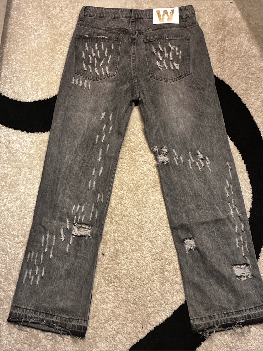 Distressed Denim - Picture 4 of 4